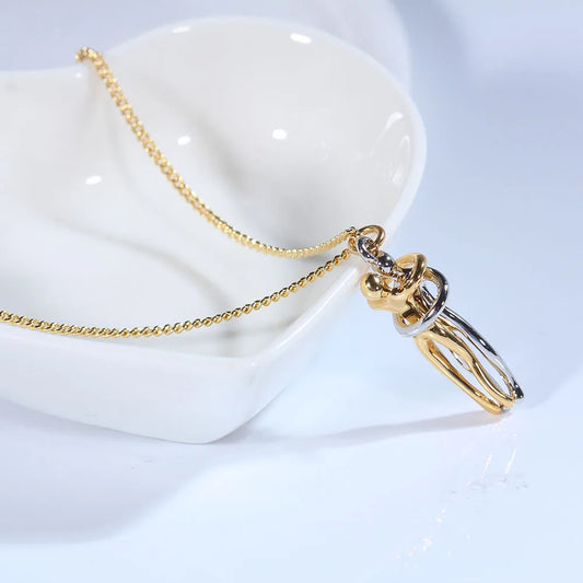 Eternal Hug Necklace – A Symbol of Love and Connection